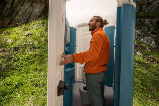 Portable Toilet Options We Offer in Trophy Clu, TX